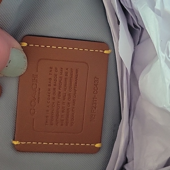 COACH CARY cb NWT - Picture 4 of 12